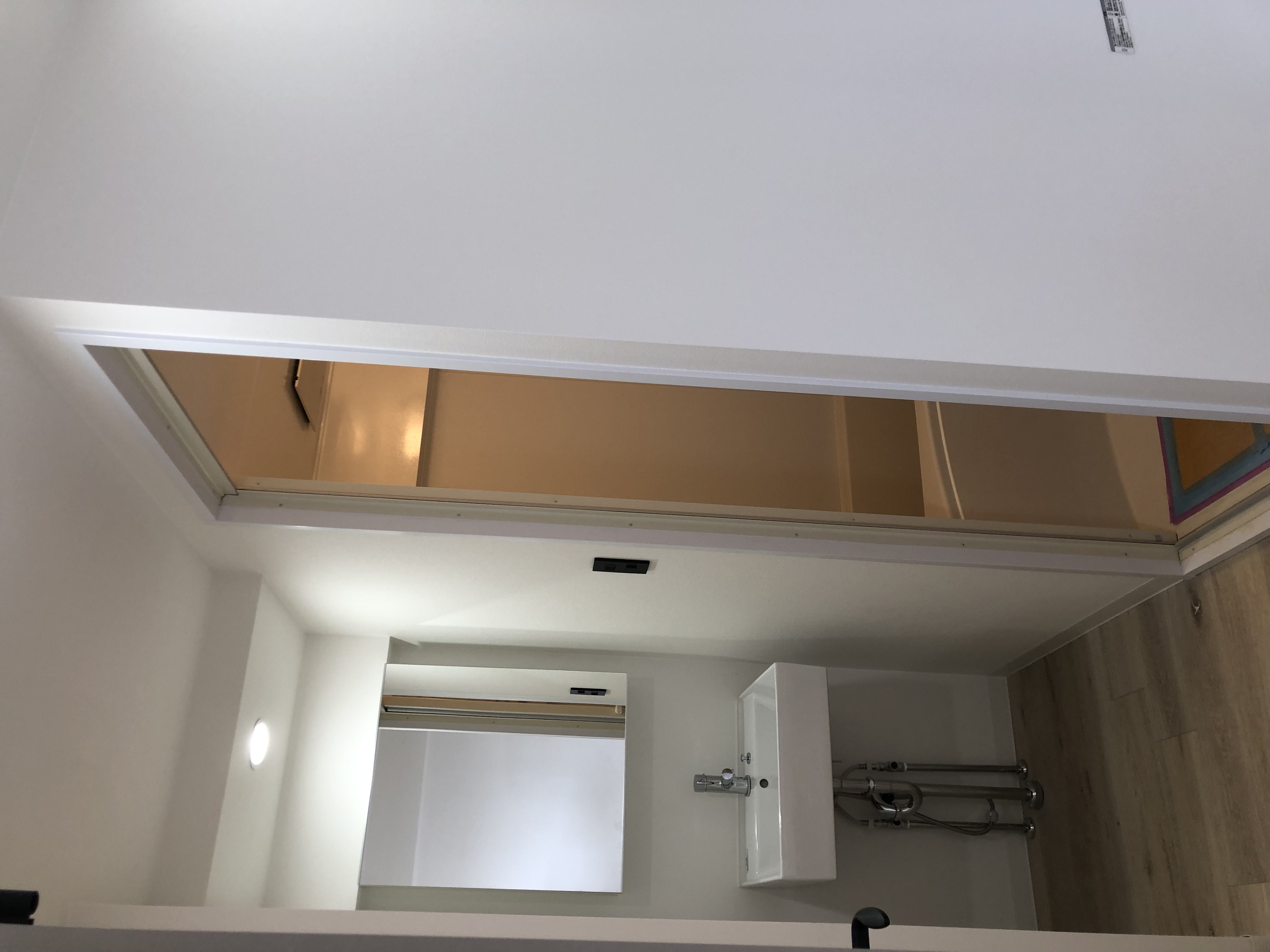 賃貸マンション1DK南向き404号室洗面